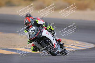 media/Dec-17-2023-CVMA (Sun) [[bf0c04832d]]/Race 13 500 Supersport-350 Supersport/